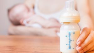 Các lưu ý quan trọng khi pha sữa non cho trẻ dùng